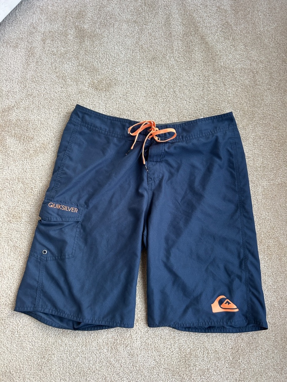 Men’s Quiksilver Navy Blue Board Shorts with Orange Accents size 33